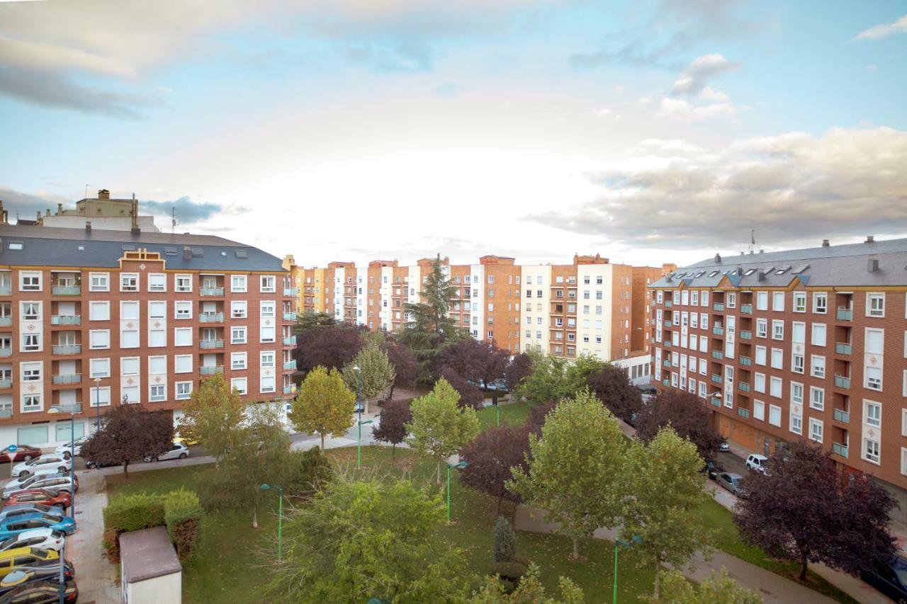 Apartamento Housingleón - Conde Duplex con garaje gratuito Exterior foto